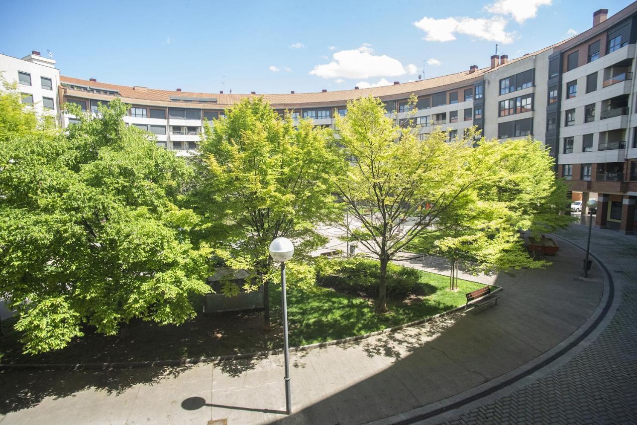 Un Jardin En La Ciudad Gran Piso Y Super Terraza En El Centro By Apartamentos Logrono Exterior photo